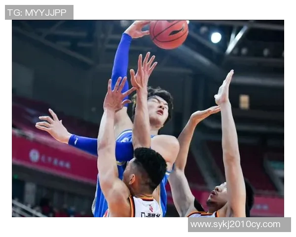 40轮激战广东队对决浙江队争夺季后赛席位的关键战役分析